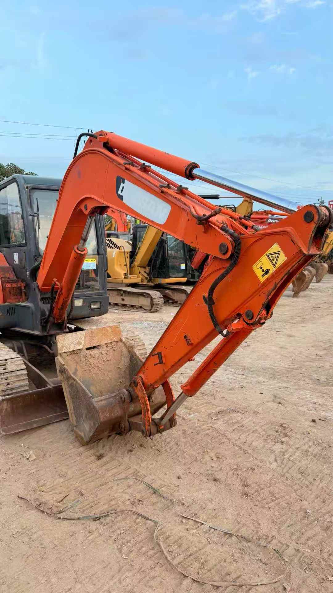 Used Doosan DX60 Excavator 2016 Model / 4