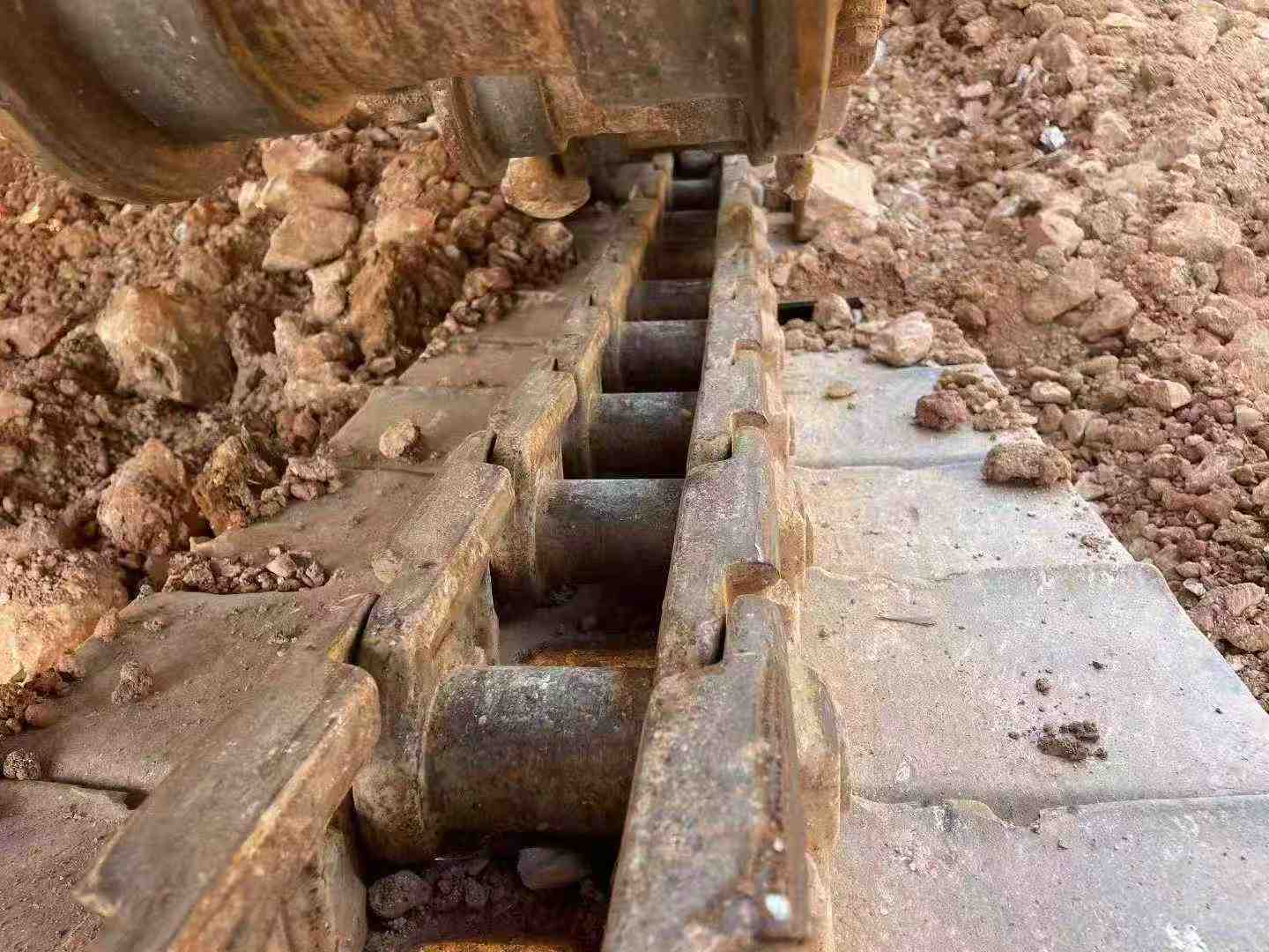 Used Kobelco SK210 Excavator 2010 Model / 4