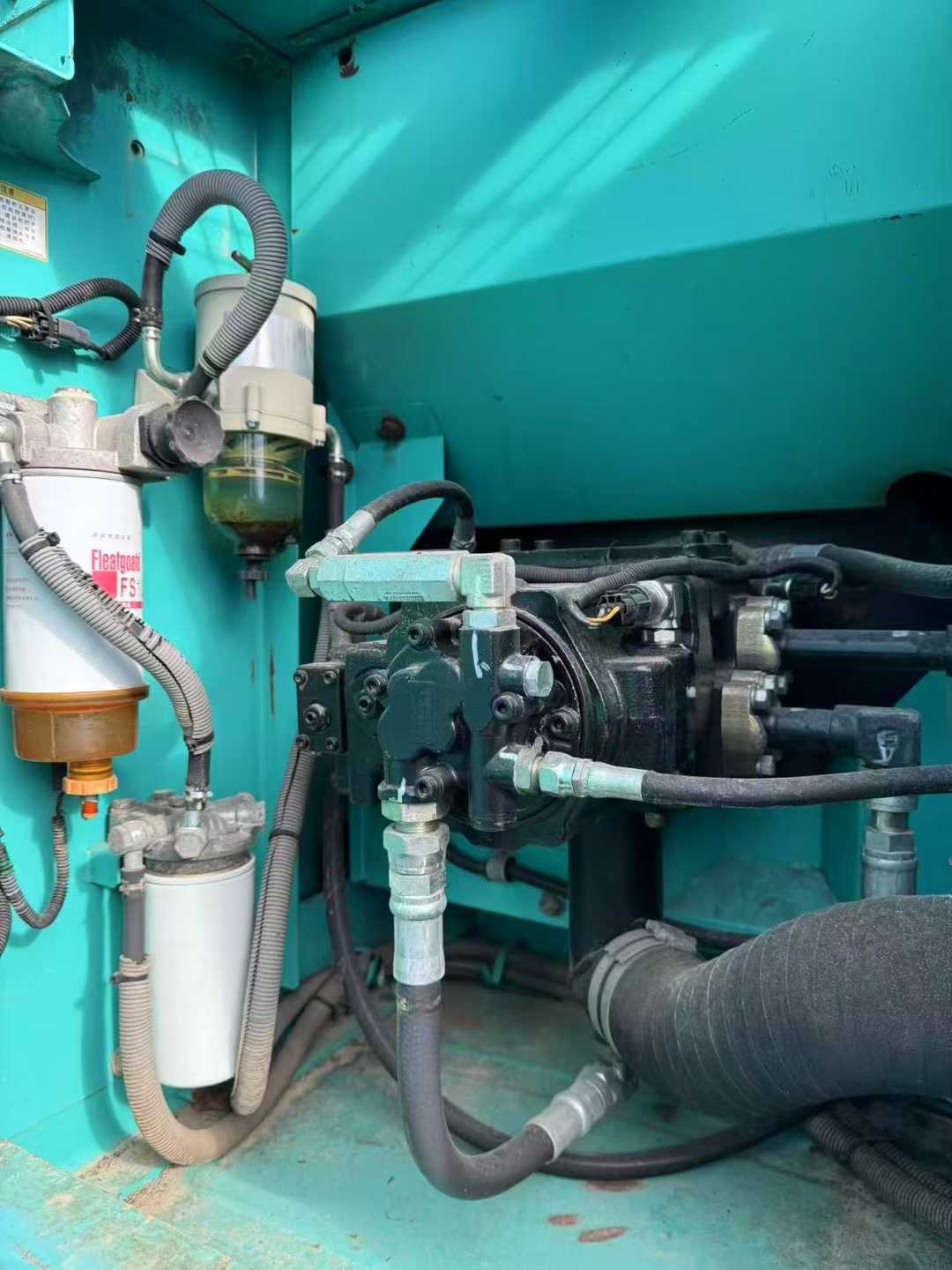 Used Kobelco SK140 Excavator 2016 Model / 6