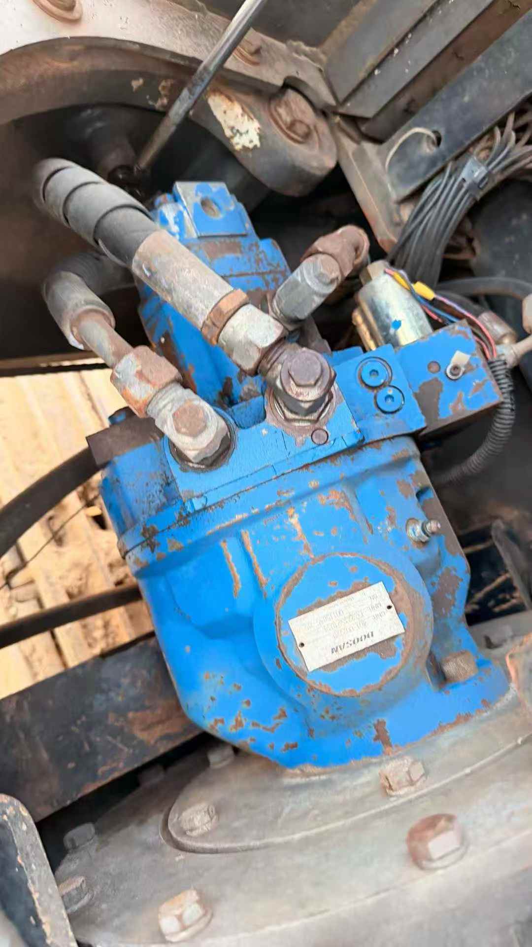 Used Doosan DX60 Excavator 2016 Model / 3