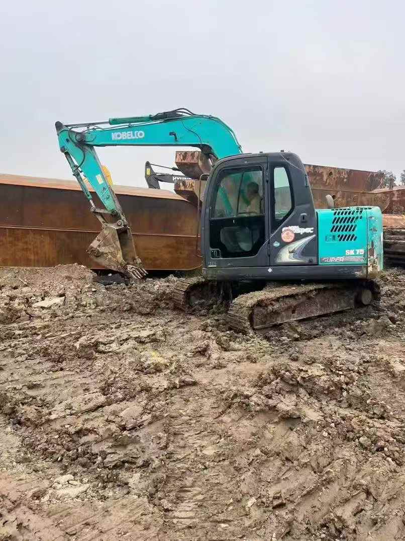 Used Kobelco SK75 Excavator 2014 Model