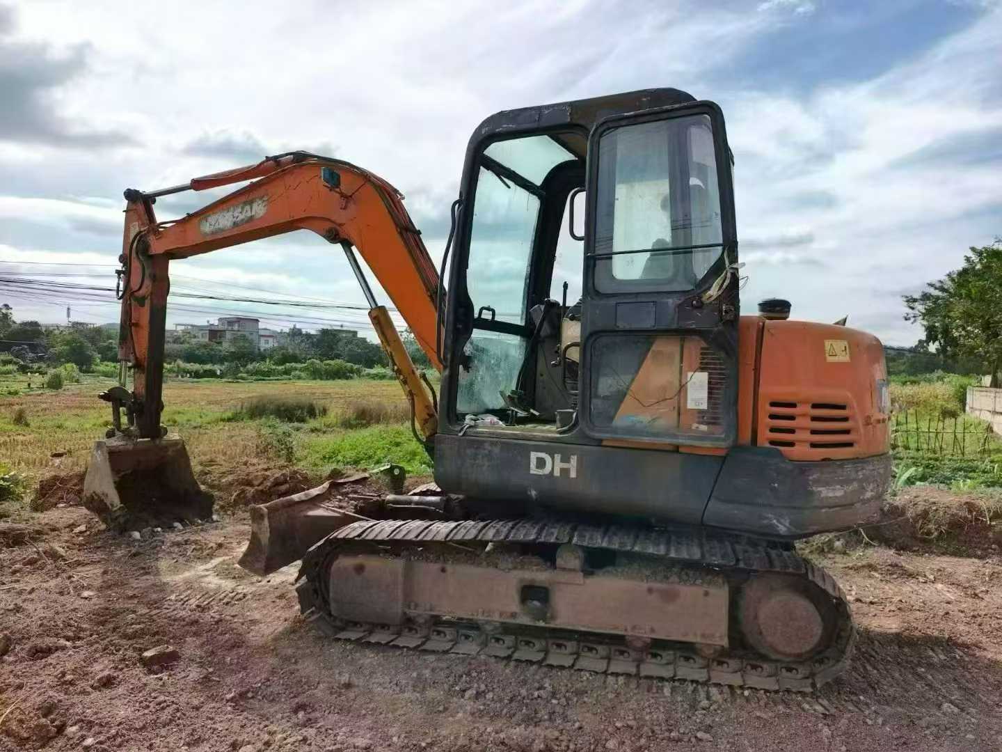 Used Doosan DH55 Excavator 2016 Model / 4