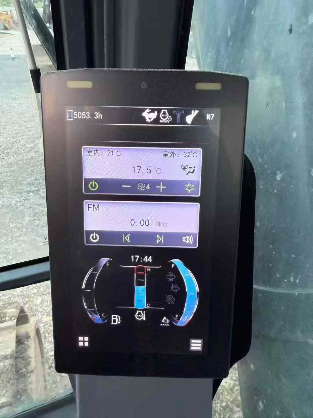 Used XCMG XE80 Excavator 2016 Model / 9