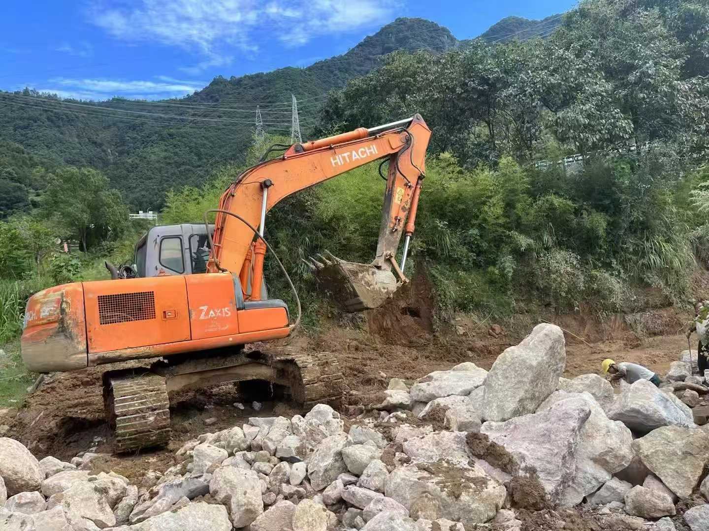 Used Hitachi EX12-2 Excavator 2016 Model