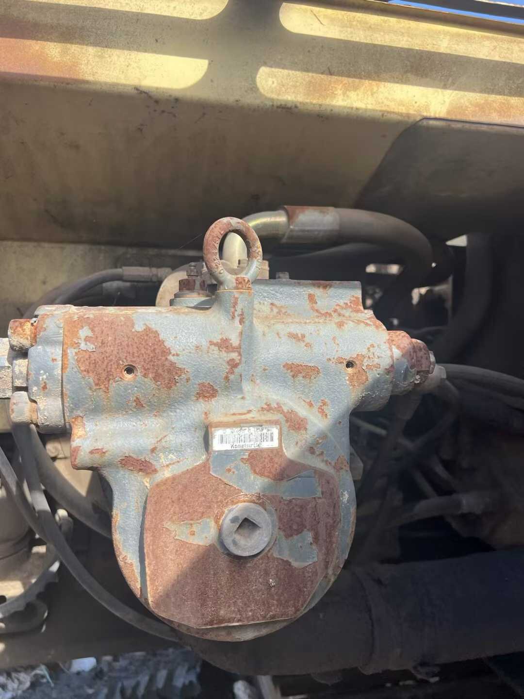 Used Komatsu PC220-6 Excavator 2016 Model / 5