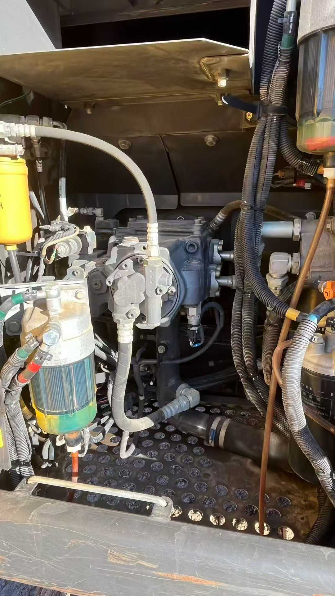 Used Sumitomo SH130-3 Excavator 2022 Model / 9