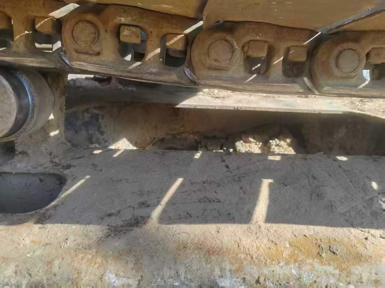 Used Kobelco SK210 Excavator 2013 Model / 2