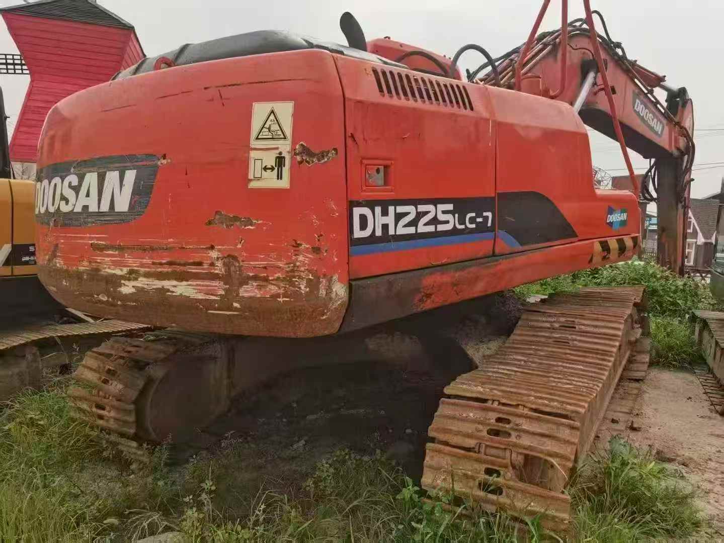 Used Doosan DH220-7 Excavator 2016 Model