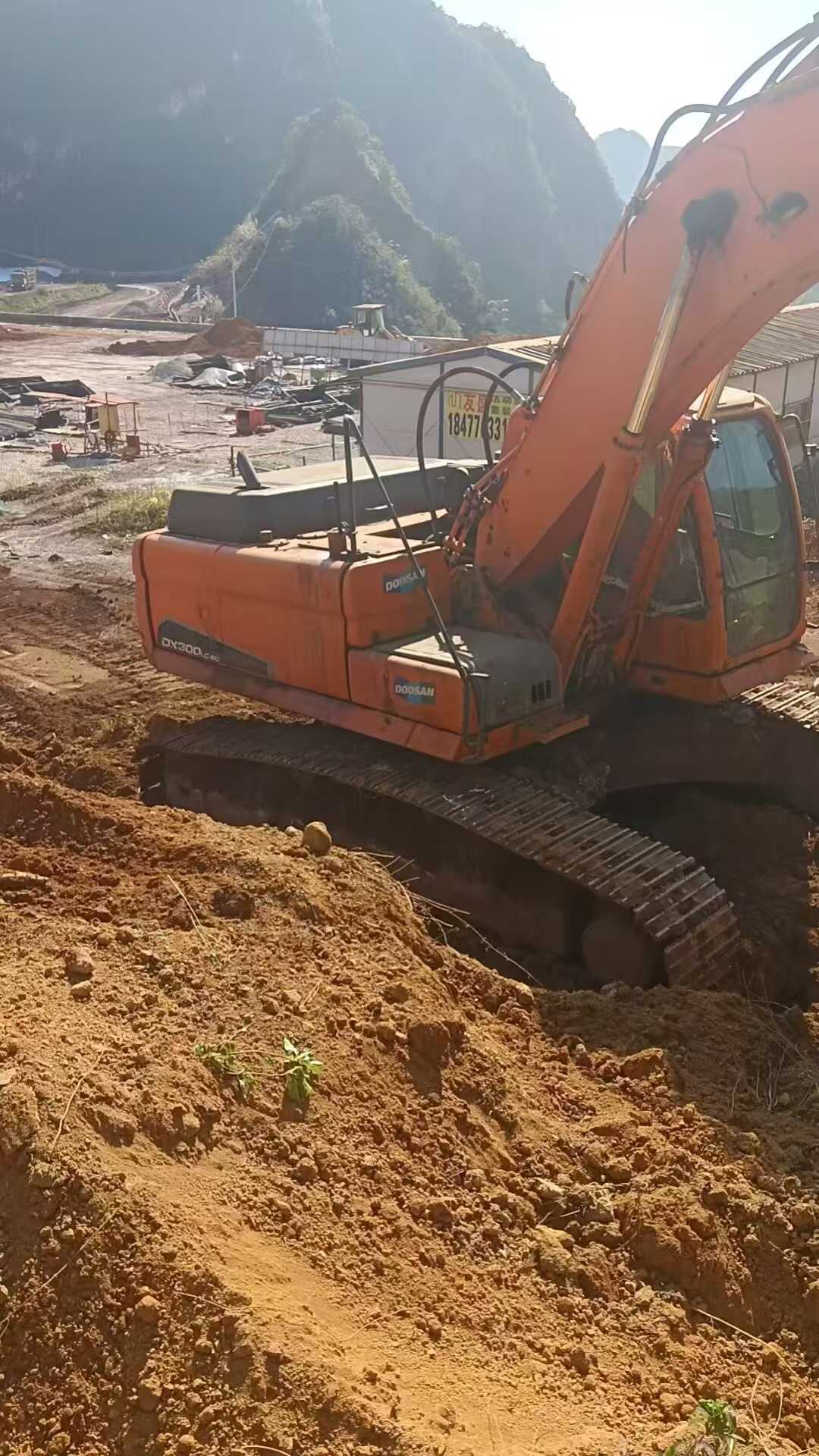 Used Doosan DX60 Excavator 2016 Model / 3