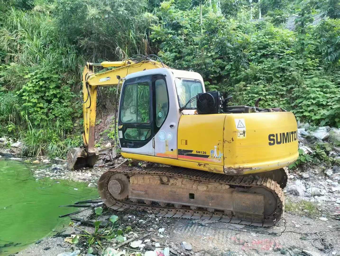 Used Sumitomo SH120Z3 Excavator 2016 Model