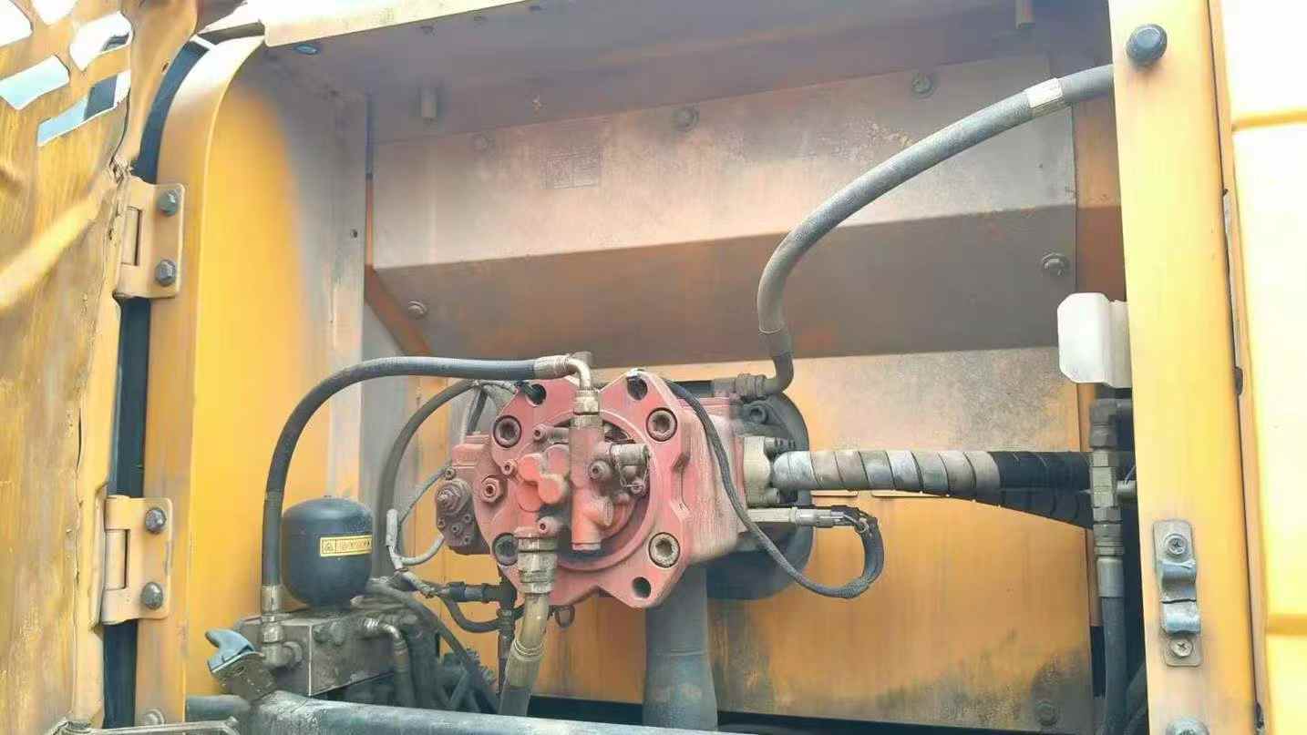 Used Hyundai HX75 Excavator 2016 Model / 9