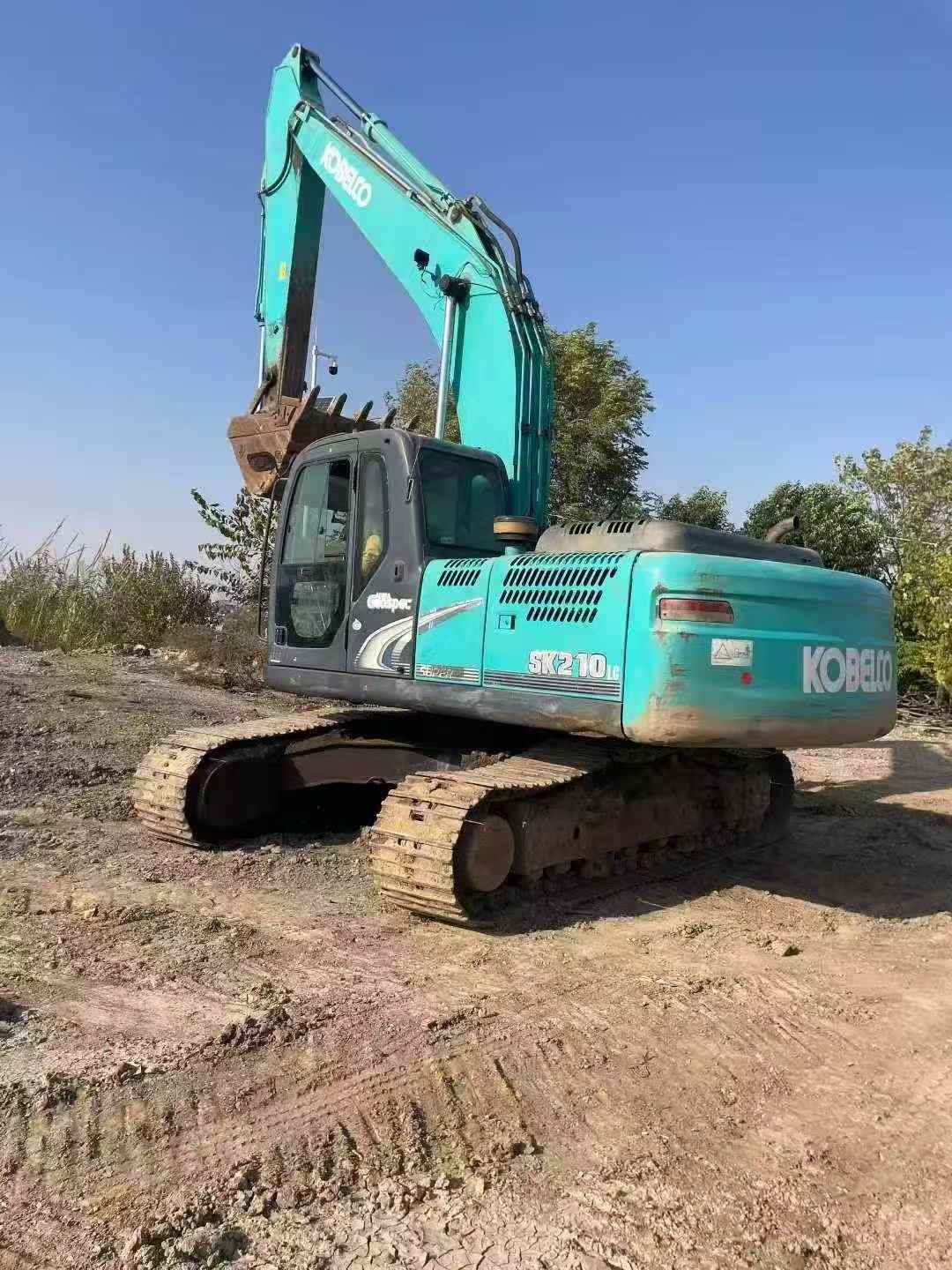 Used Kobelco SK210 Excavator 2013 Model / 2