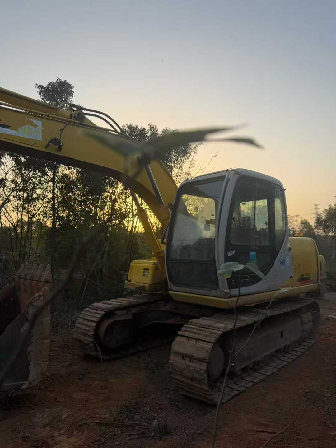 Used Sumitomo SH120 Excavator 2016 Model / 3
