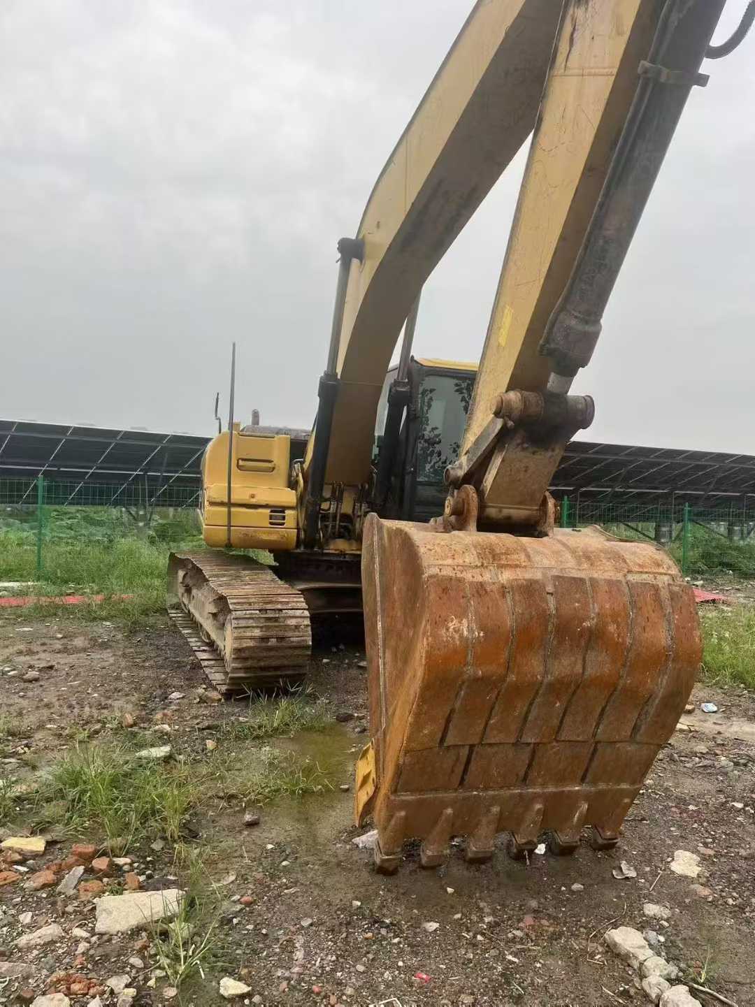 Used Caterpillar 320D Excavator 2016 Model / 8