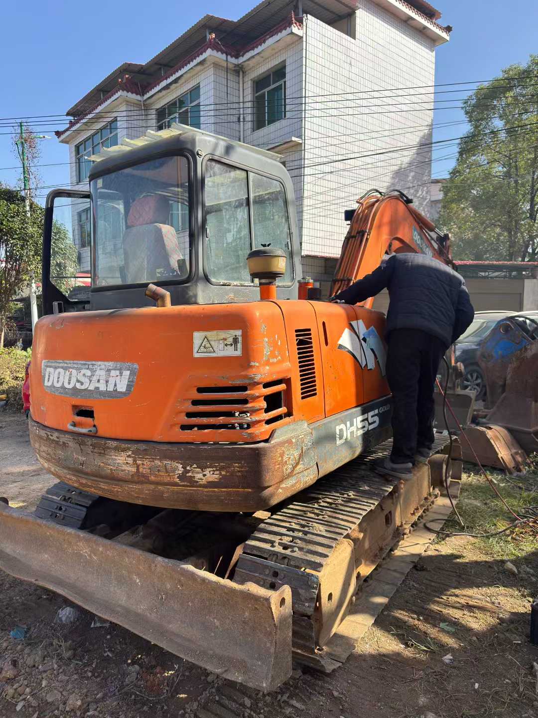 Used Doosan DH55 Excavator 2012 Model / 6