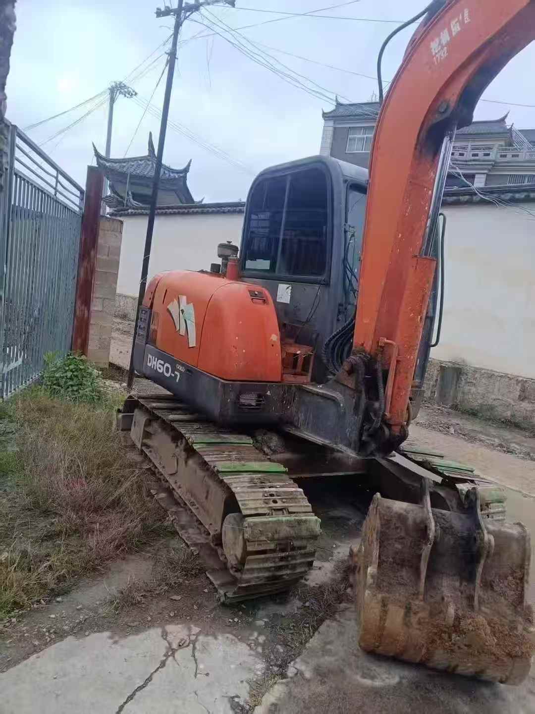 Used Doosan DX60 Excavator 2016 Model / 2