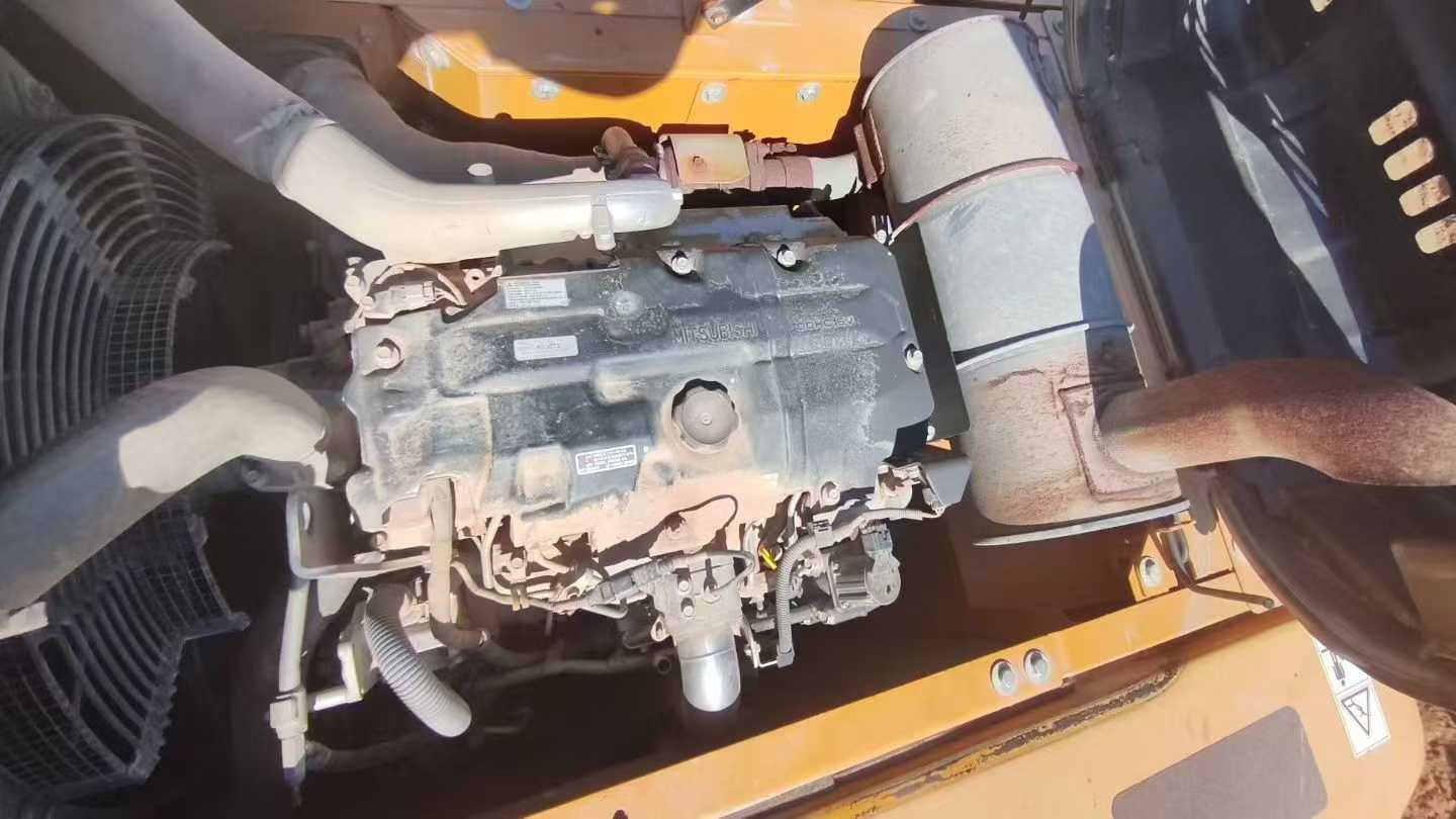 Used Sany SY205H Excavator 2020 Model / 4