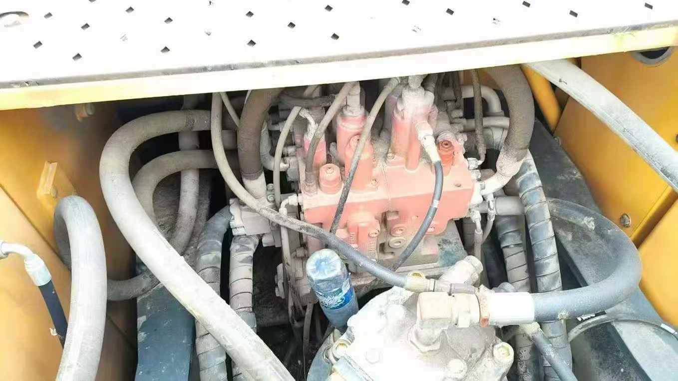 Used Hyundai HX75 Excavator 2016 Model / 7