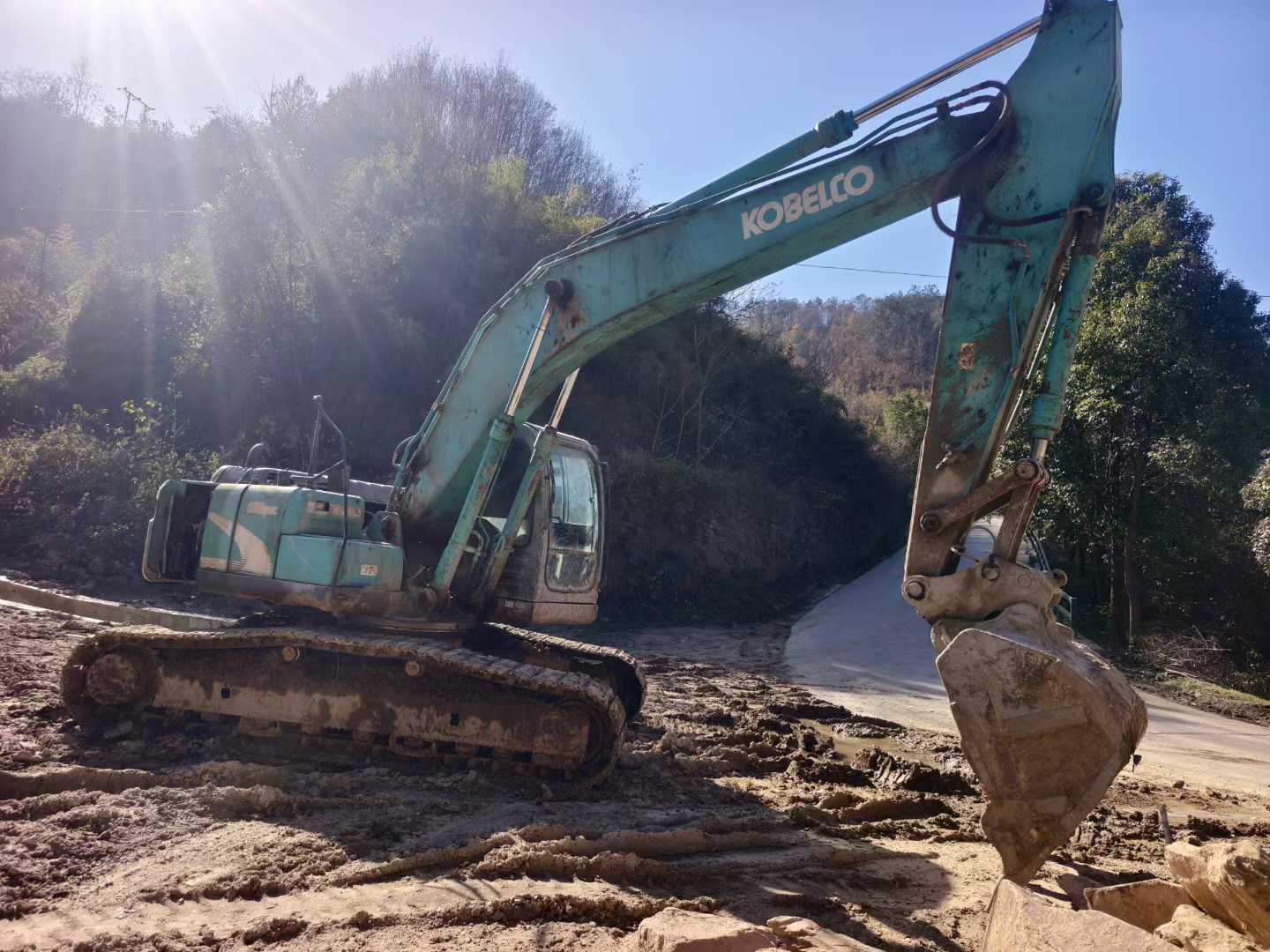 Used Kobelco SK210 Excavator 2011 Model / 6