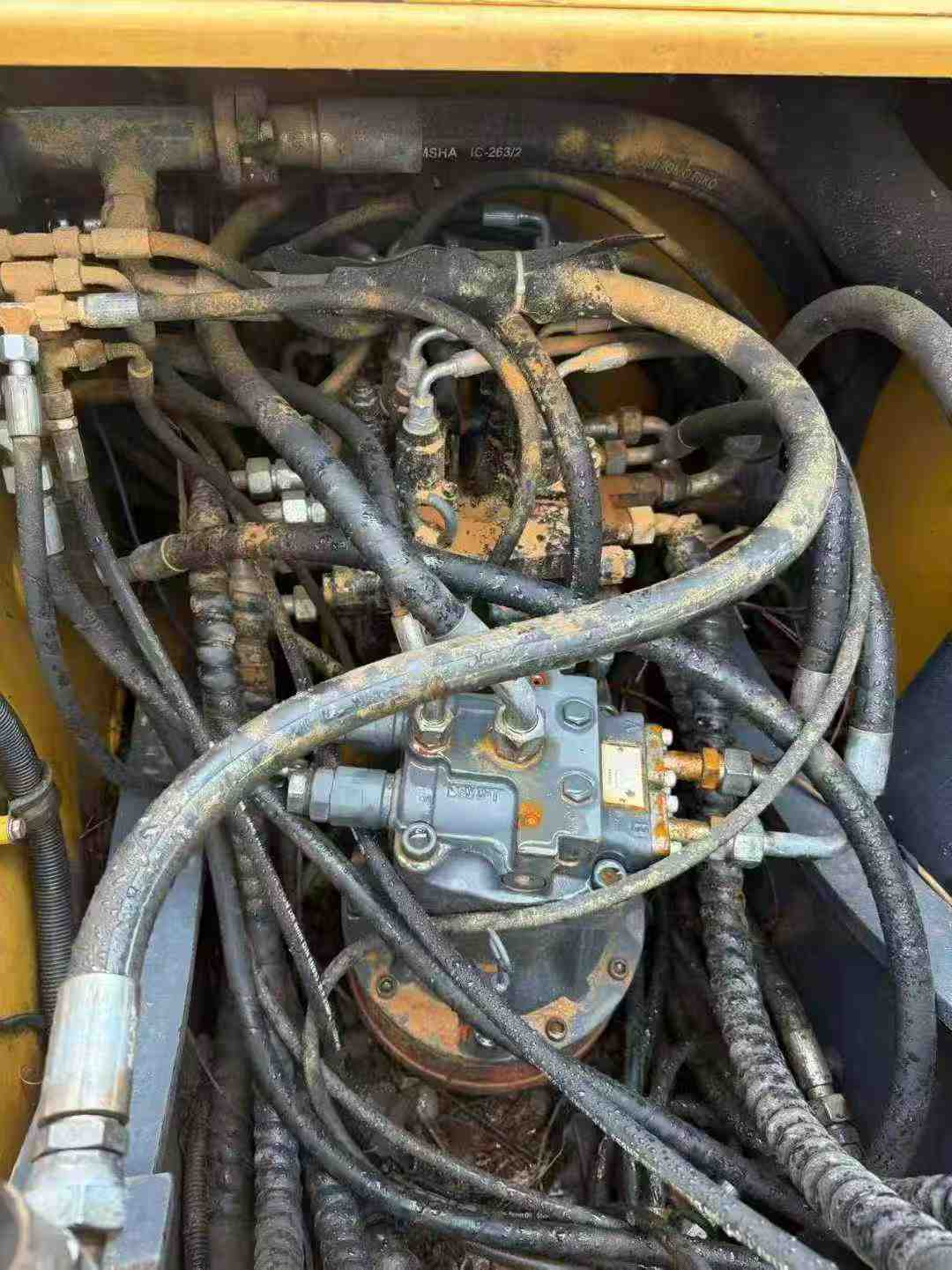 Used XCMG XE150 Excavator 2016 Model / 8