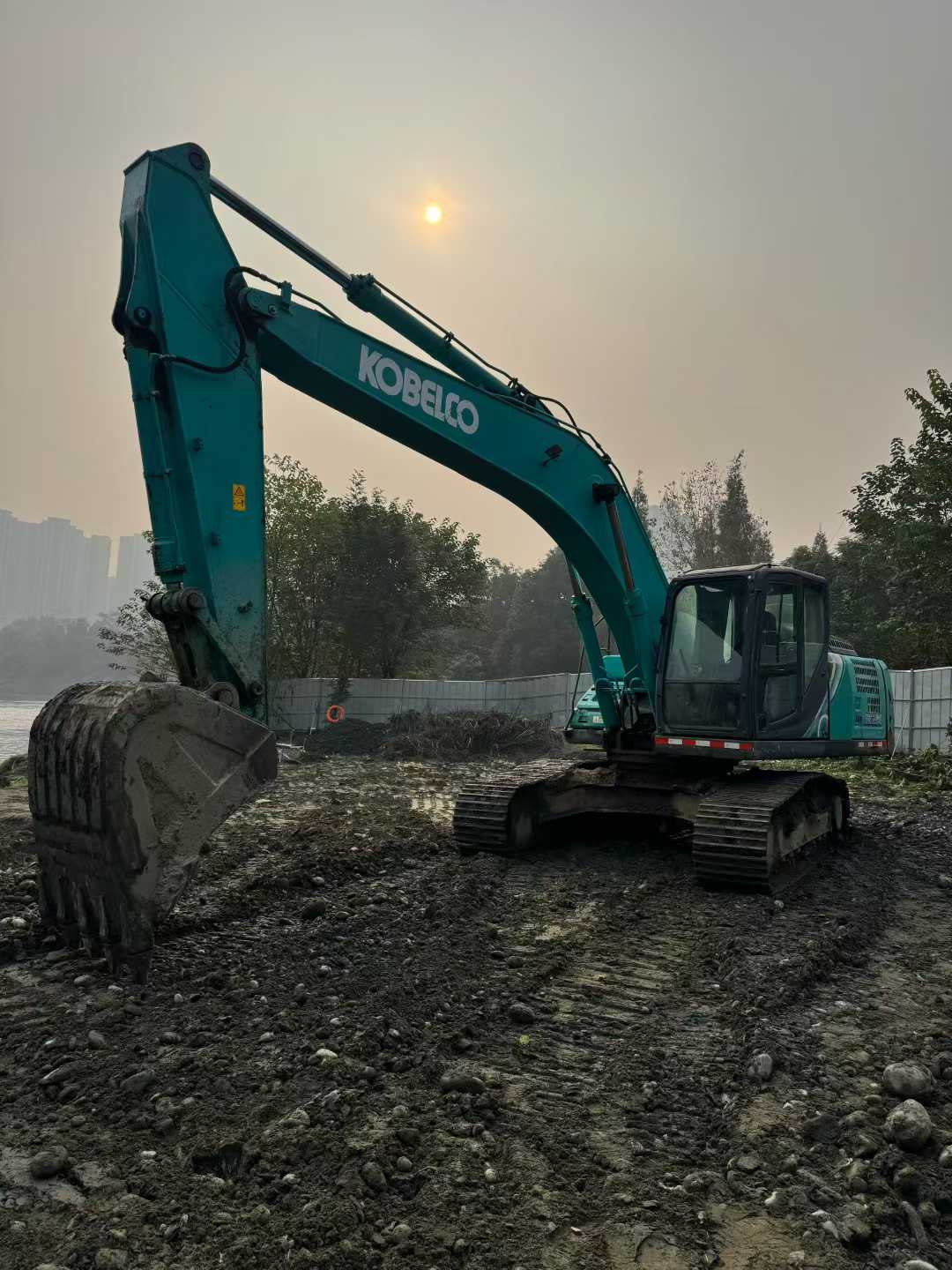 Used Kobelco SK250 Excavator 2016 Model / 3