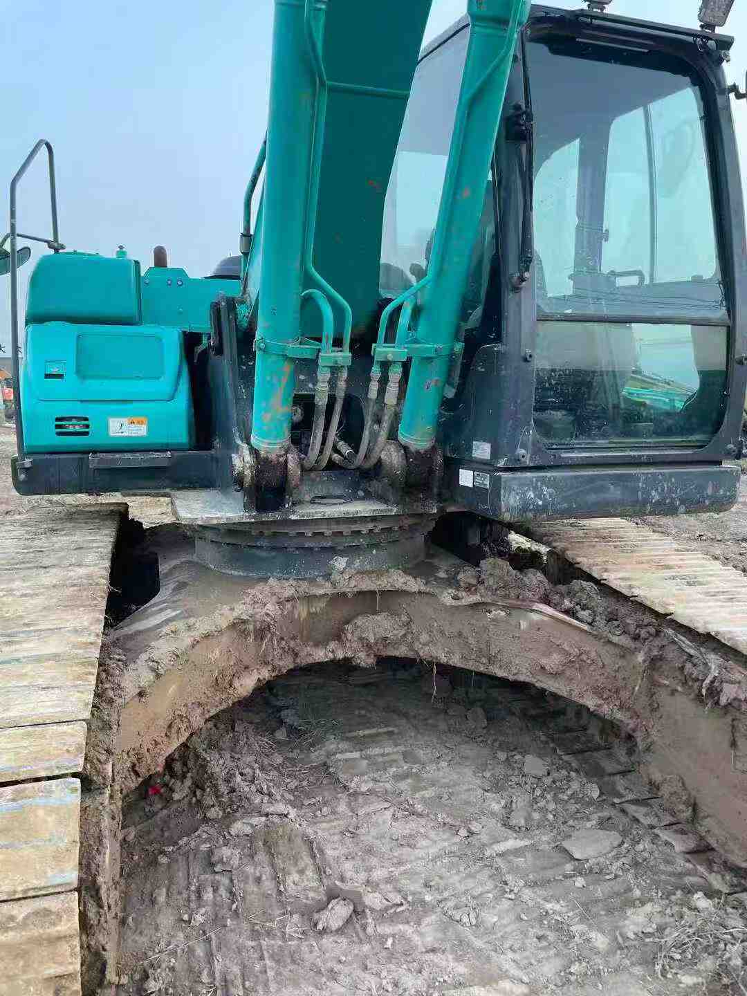 Used Kobelco SK210 Excavator 2016 Model / 4