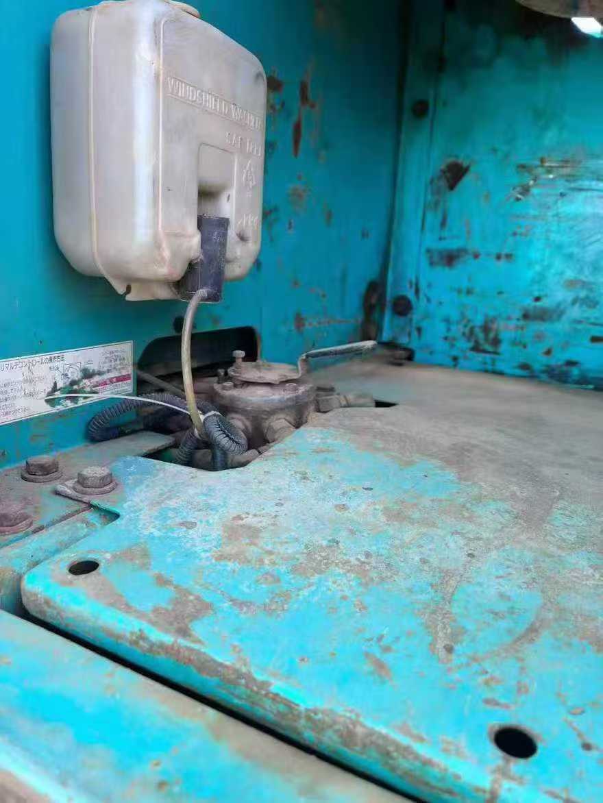 Used Kobelco SK200 Excavator 2016 Model / 9