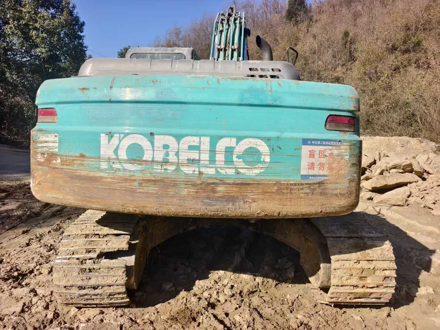 Used Kobelco SK210 Excavator 2011 Model / 3