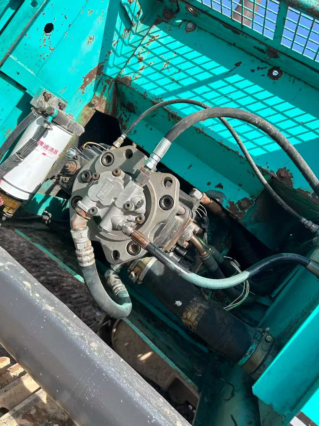 Used Kobelco SK200-6E Excavator 2016 Model / 7