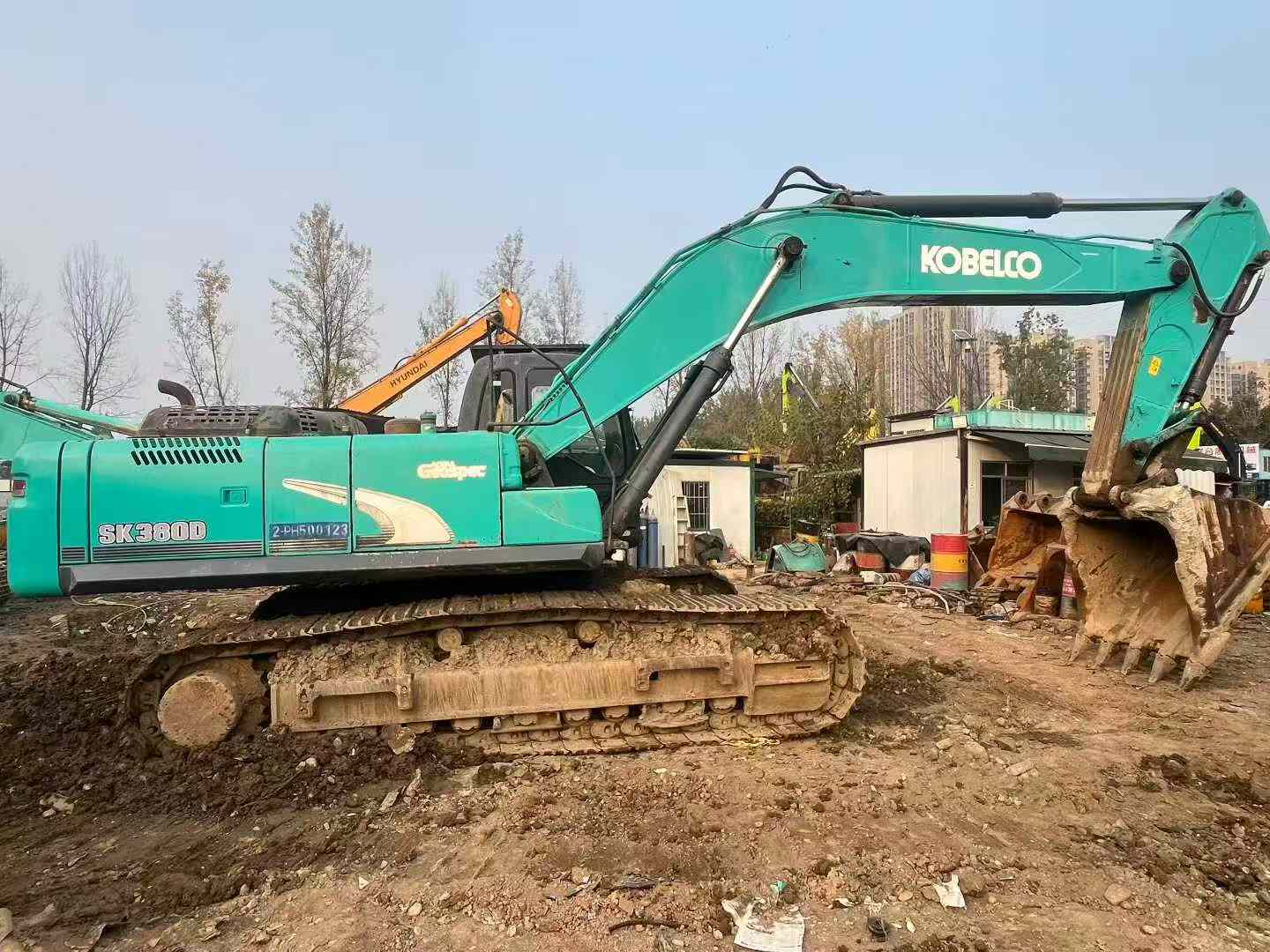 Used Kobelco SK380D Excavator 2014 Model / 3