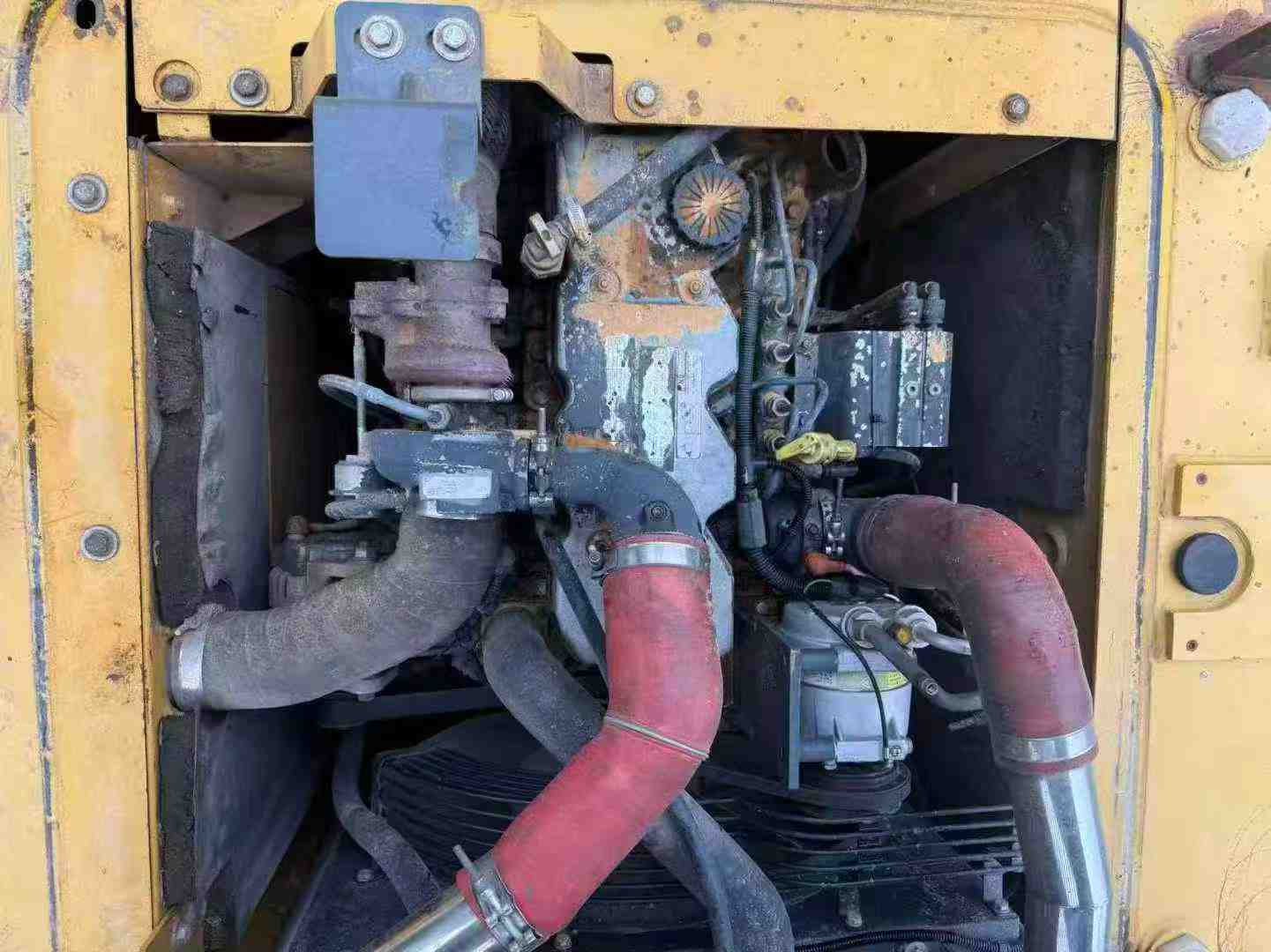 Used XCMG XE150 Excavator 2016 Model / 6