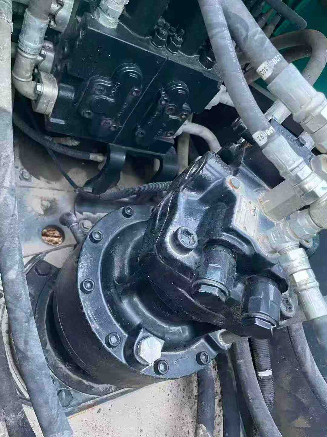 Used Kobelco SK210 Excavator 2016 Model / 3