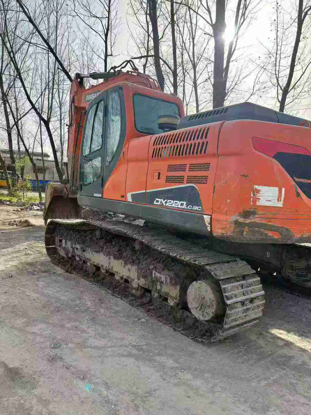 Used Doosan DH220 Excavator 2017 Model / 3