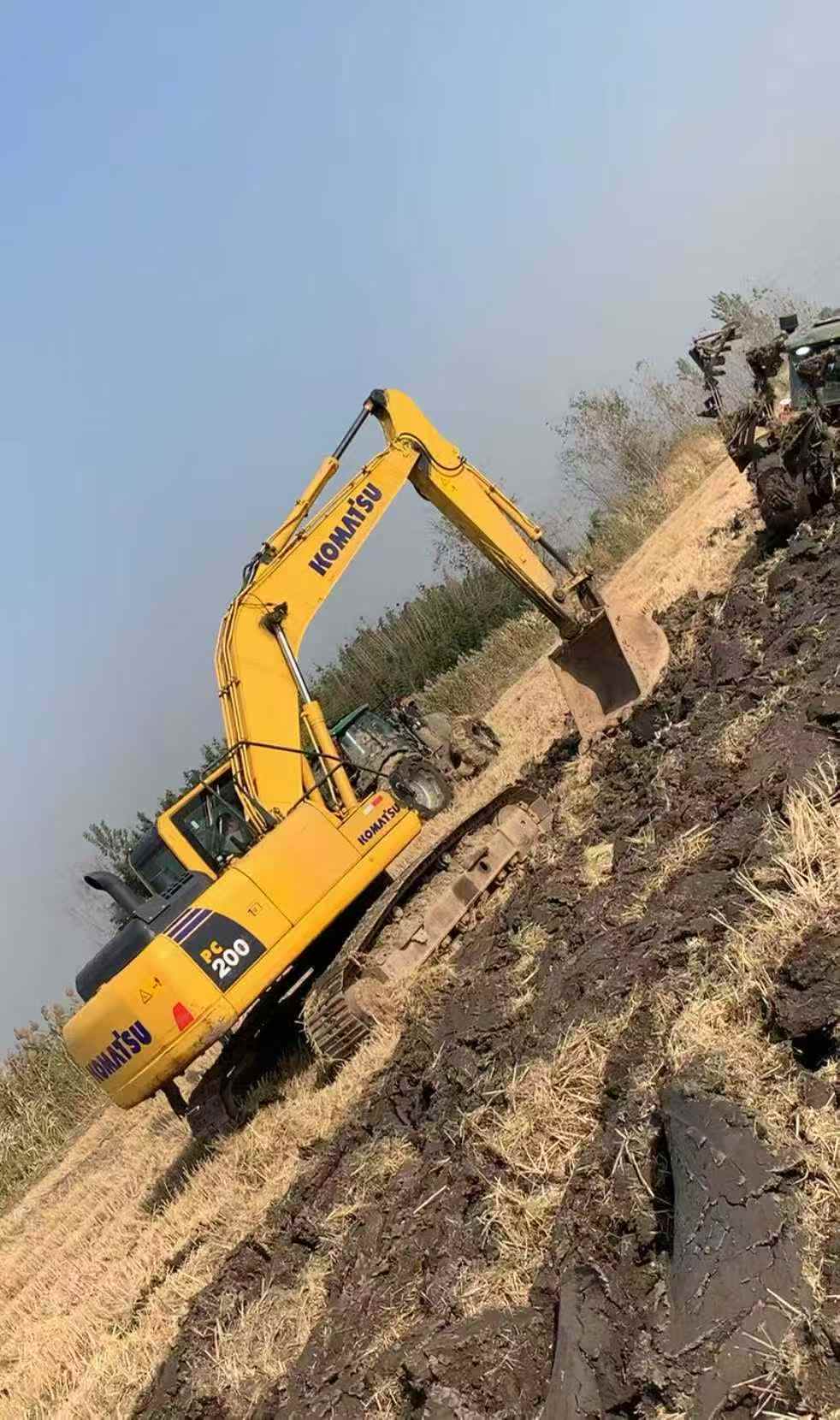 Used Komatsu PC200-8 Excavator 2020 Model / 2