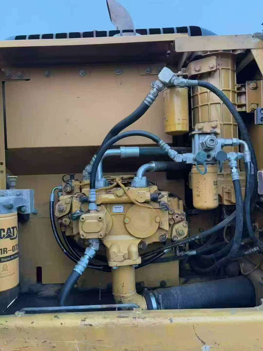 Used Caterpillar 320D Excavator 2011 Model / 6