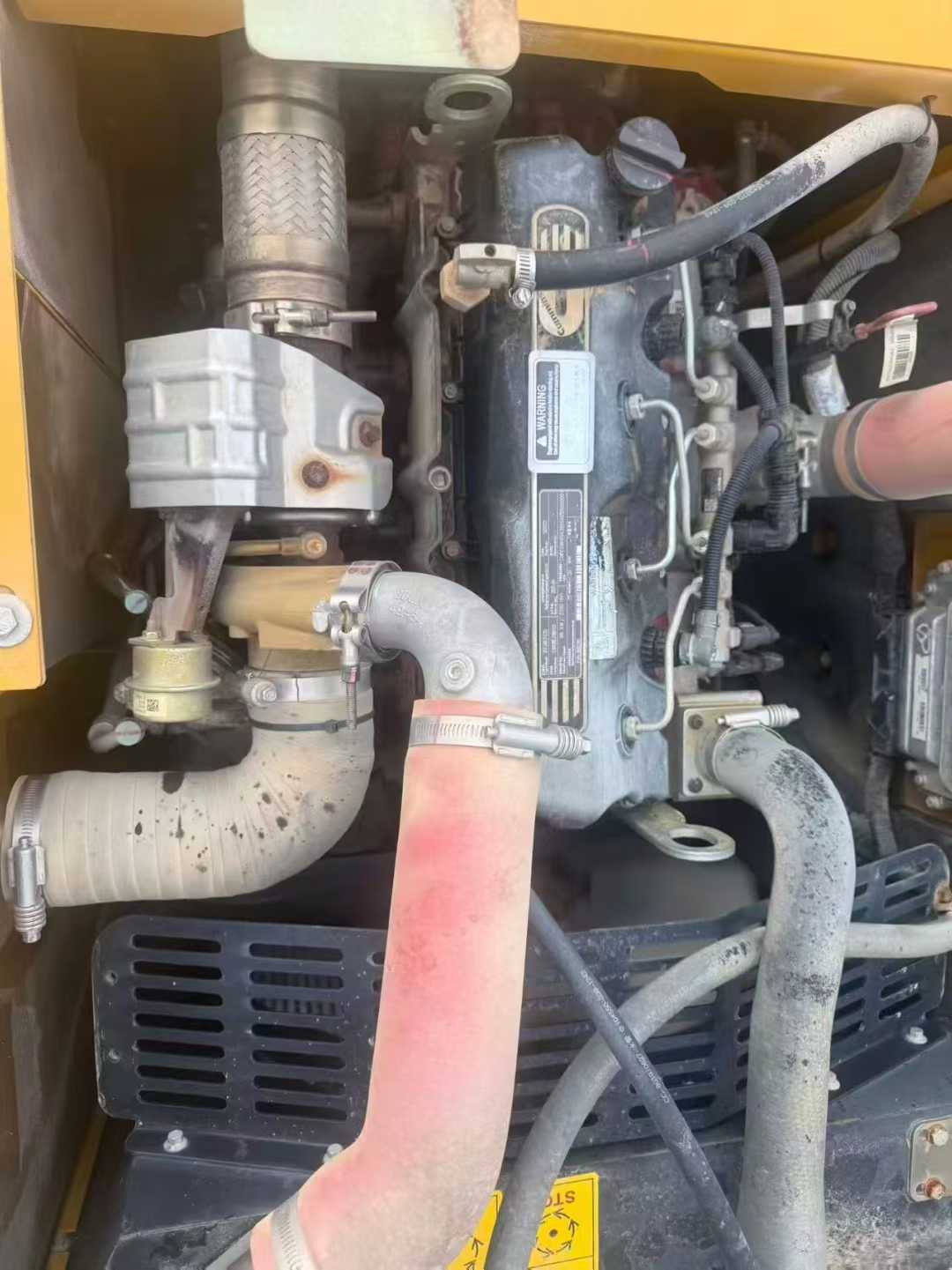 Used XCMG XE135GA Excavator 2021 Model / 4