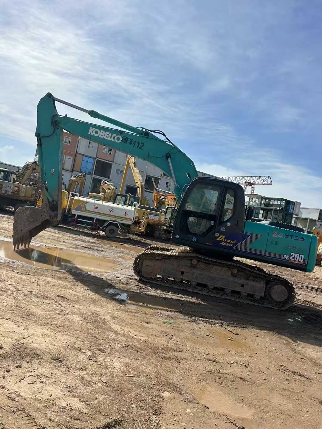 Used Kobelco SK200-6E Excavator 2016 Model / 2
