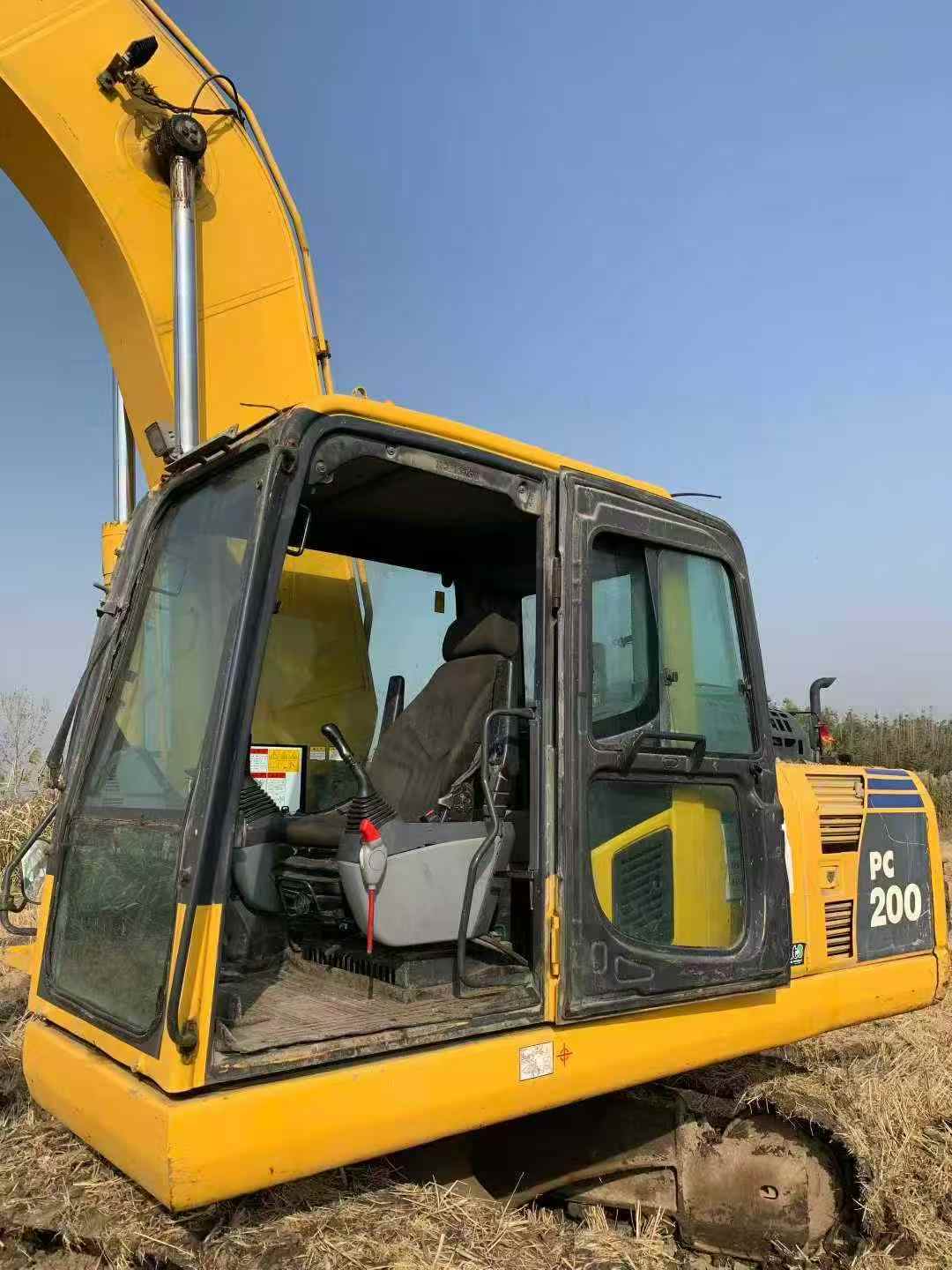 Used Komatsu PC200-8 Excavator 2020 Model / 3