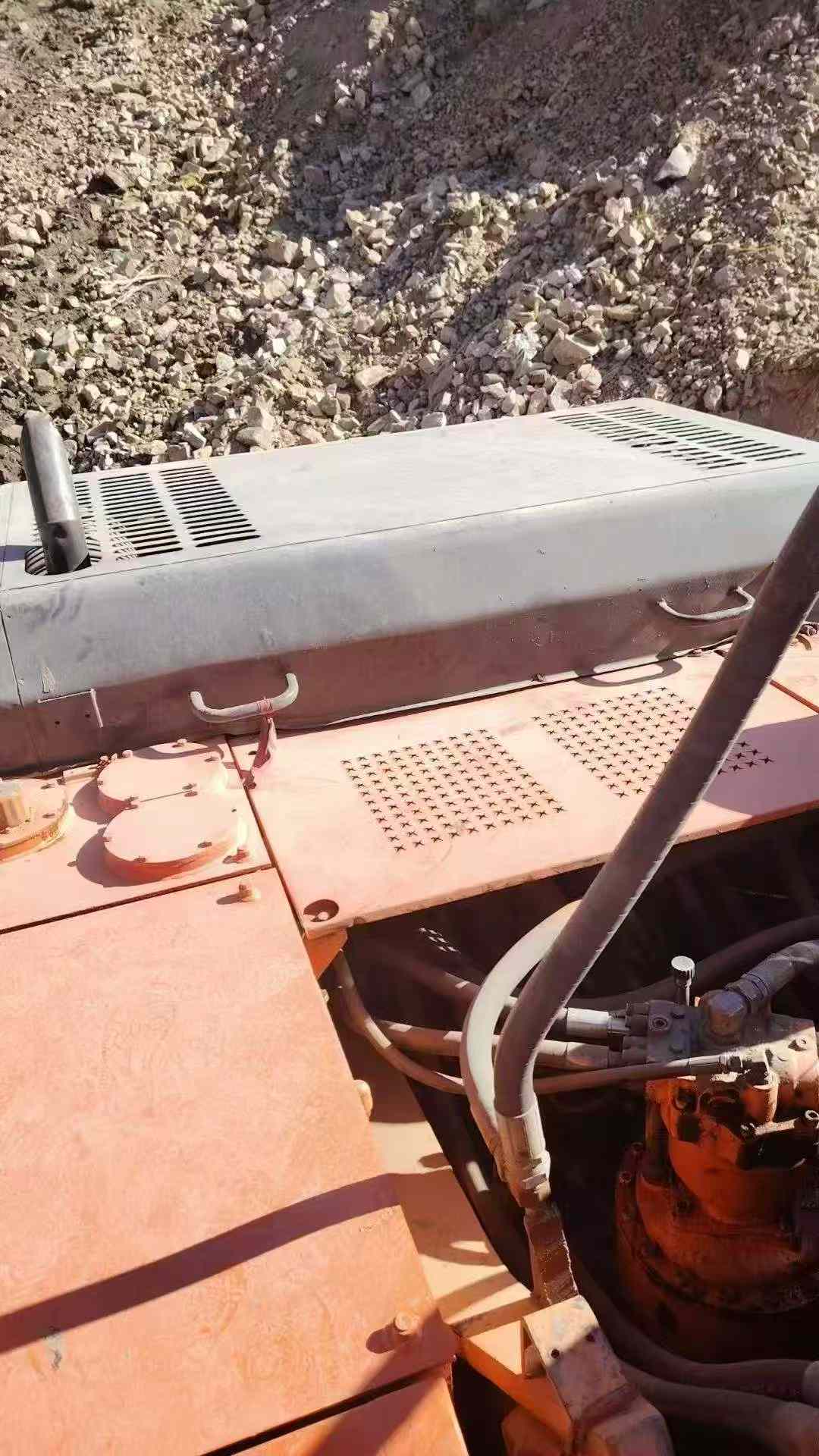 Used Doosan DL420 Excavator 2016 Model / 6