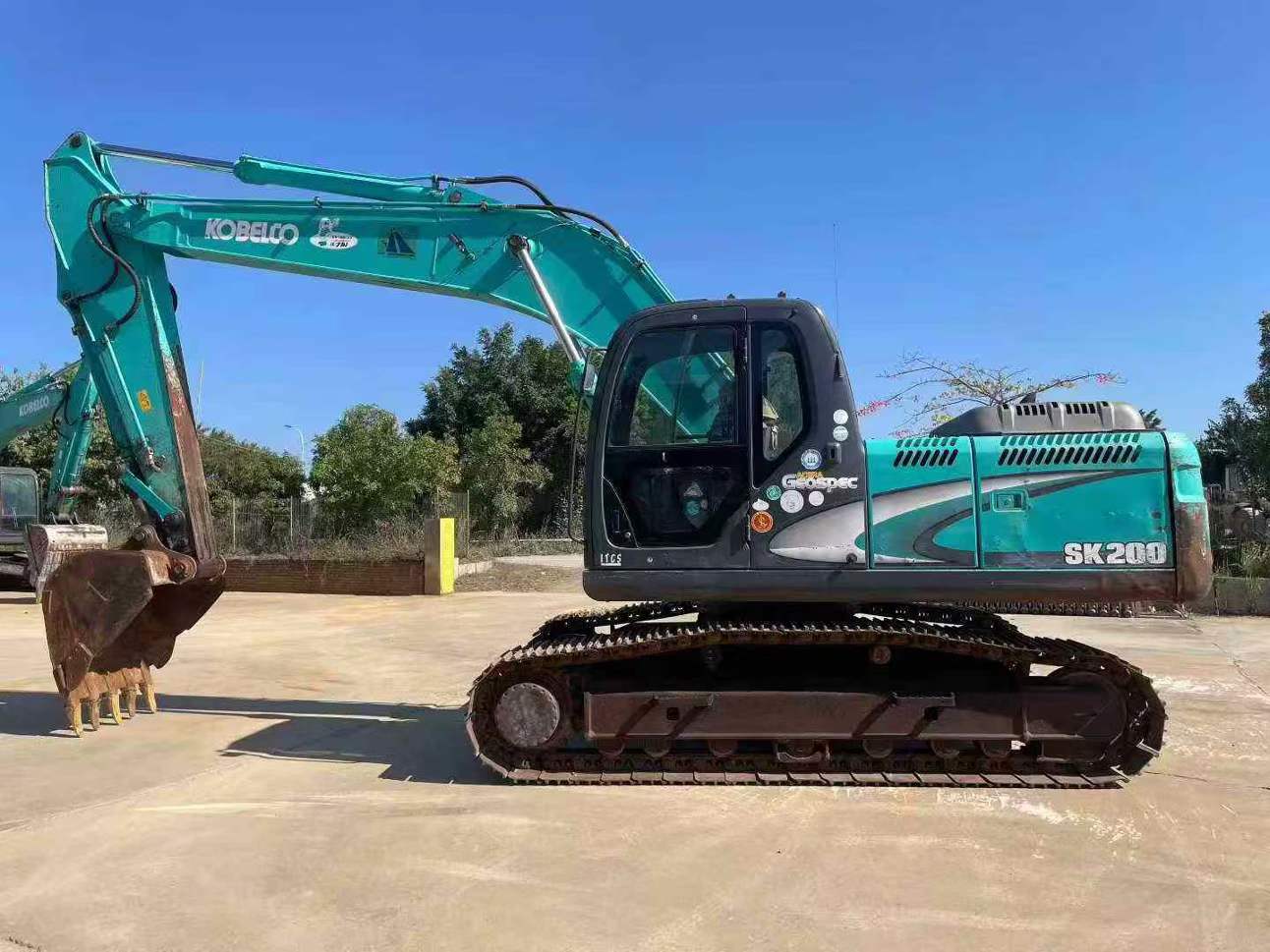 Used Kobelco SK200 Excavator 2016 Model