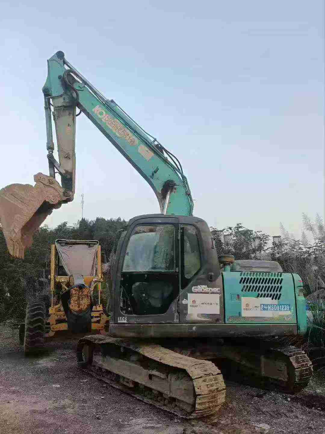 Used Kobelco SK140 Excavator 2016 Model / 5