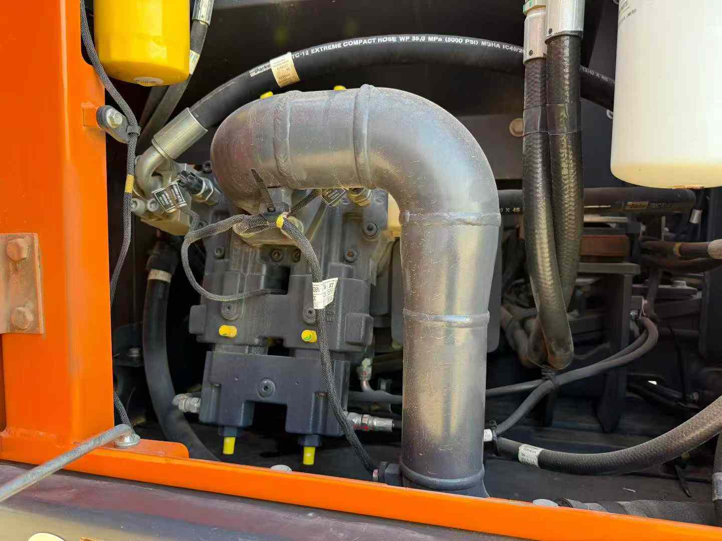 Used Doosan DX15 Excavator 2022 Model / 5