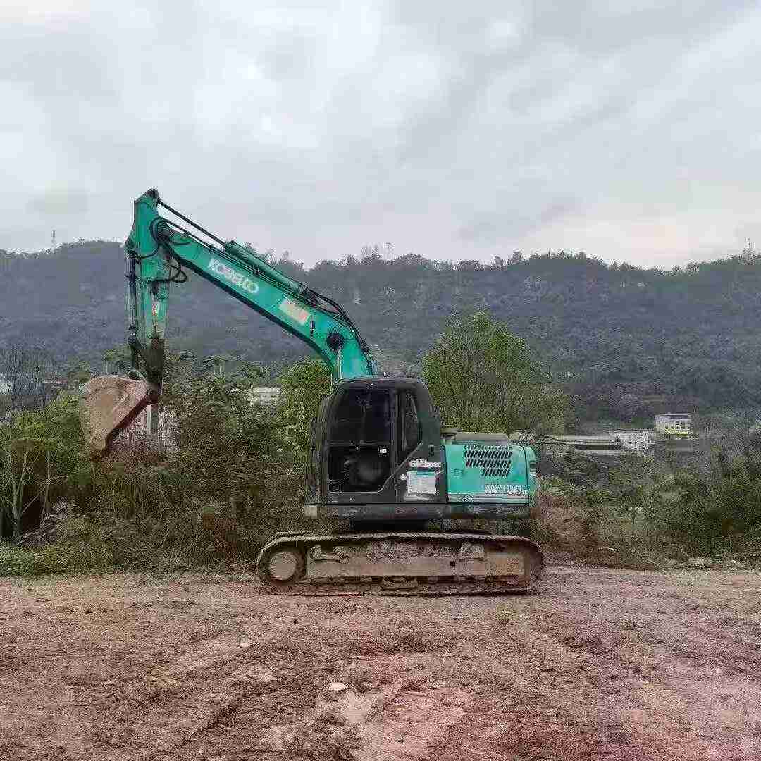 Used Kobelco SK140 Excavator 2016 Model / 2