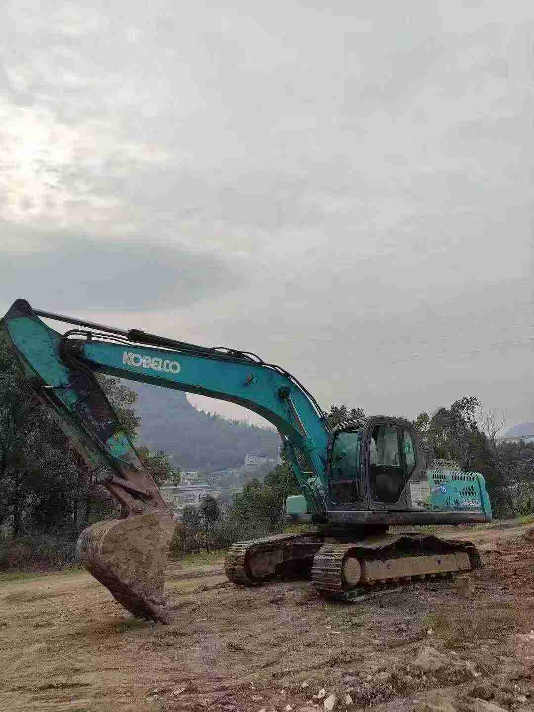 Used Kobelco SK250 Excavator 2016 Model / 2