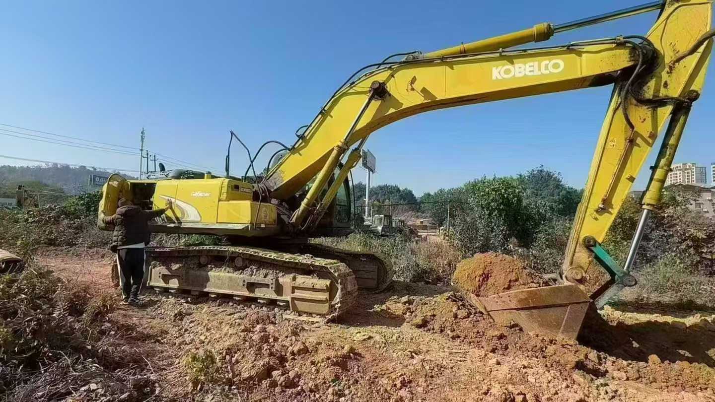Used Kobelco SK350-8 Excavator 2016 Model