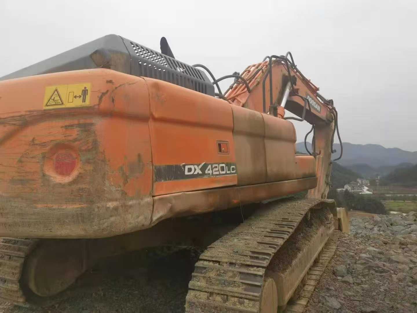 Used Doosan DL420 Excavator 2018 Model / 2