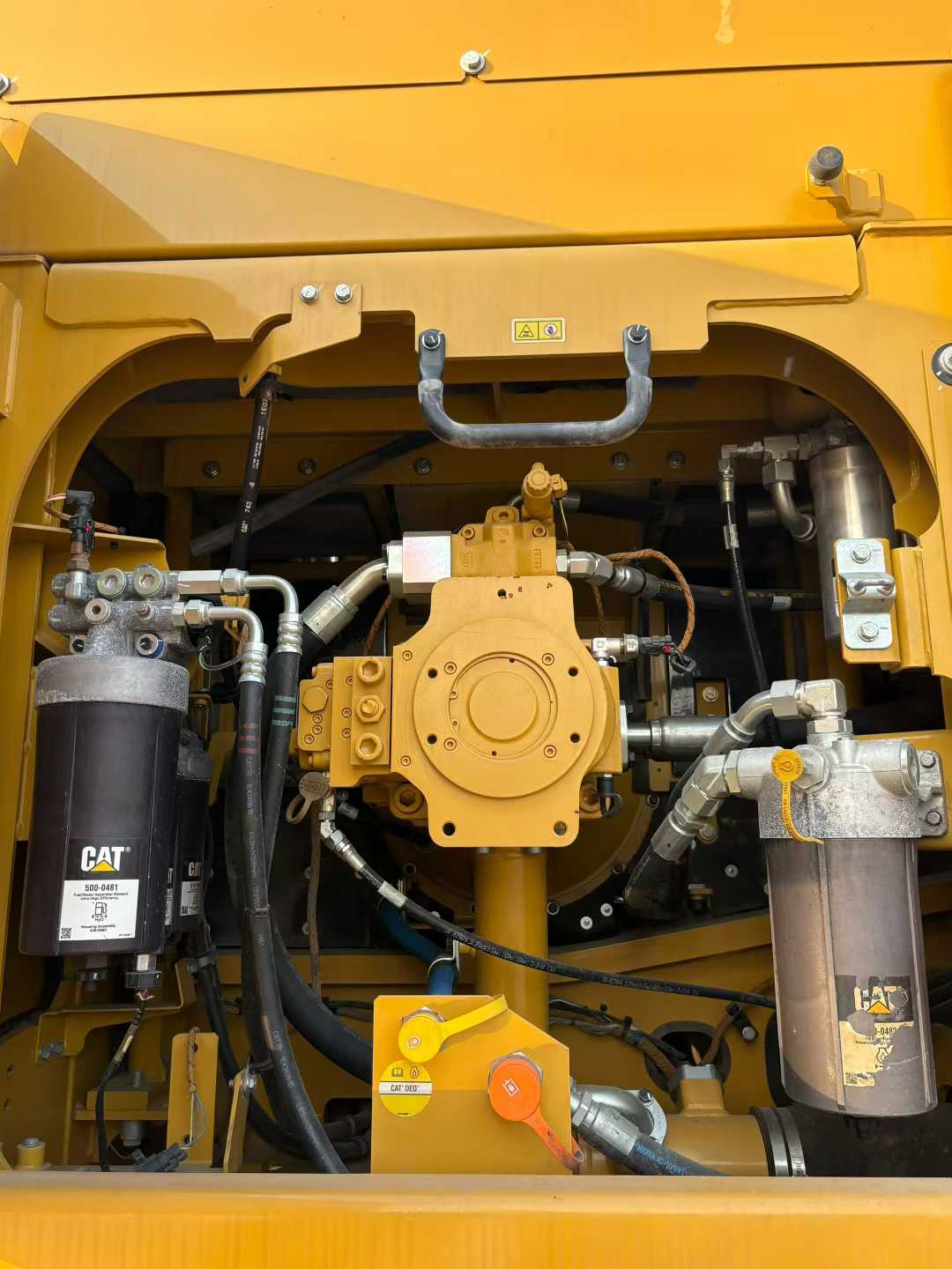 Used Caterpillar CAT352  Excavator 2022 Model / 6