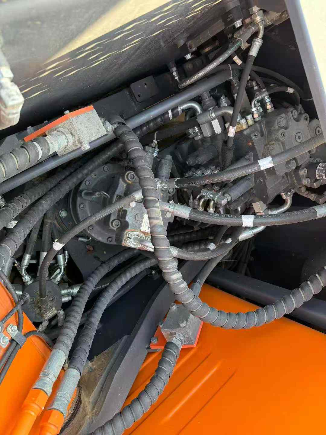 Used Doosan DX15 Excavator 2022 Model / 6