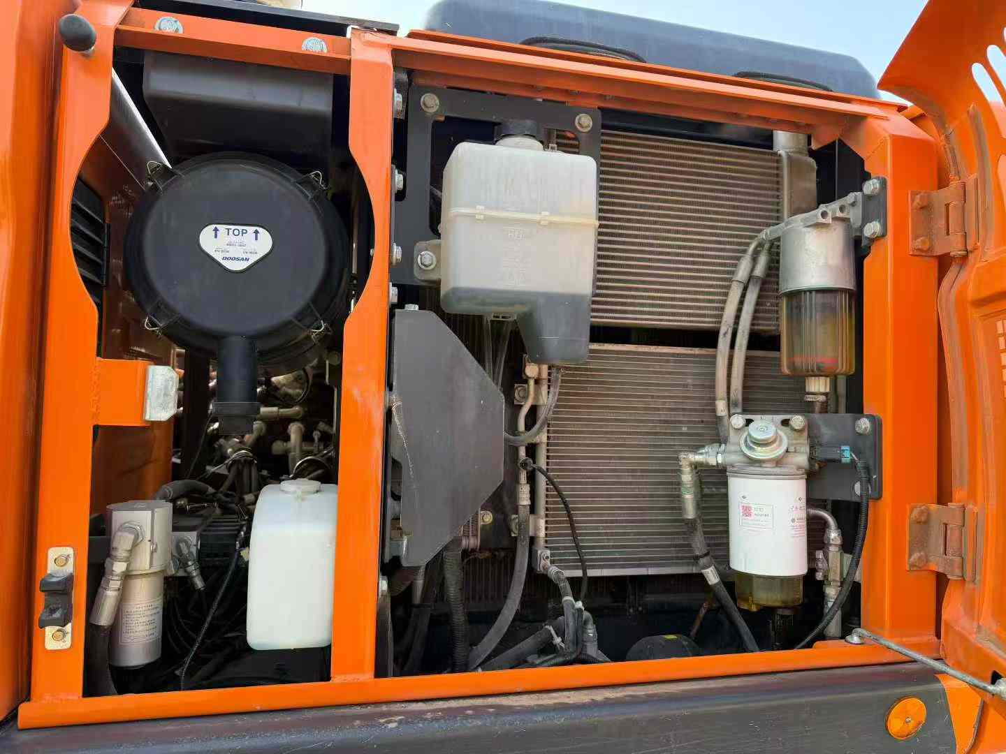 Used Doosan DX15 Excavator 2022 Model / 9