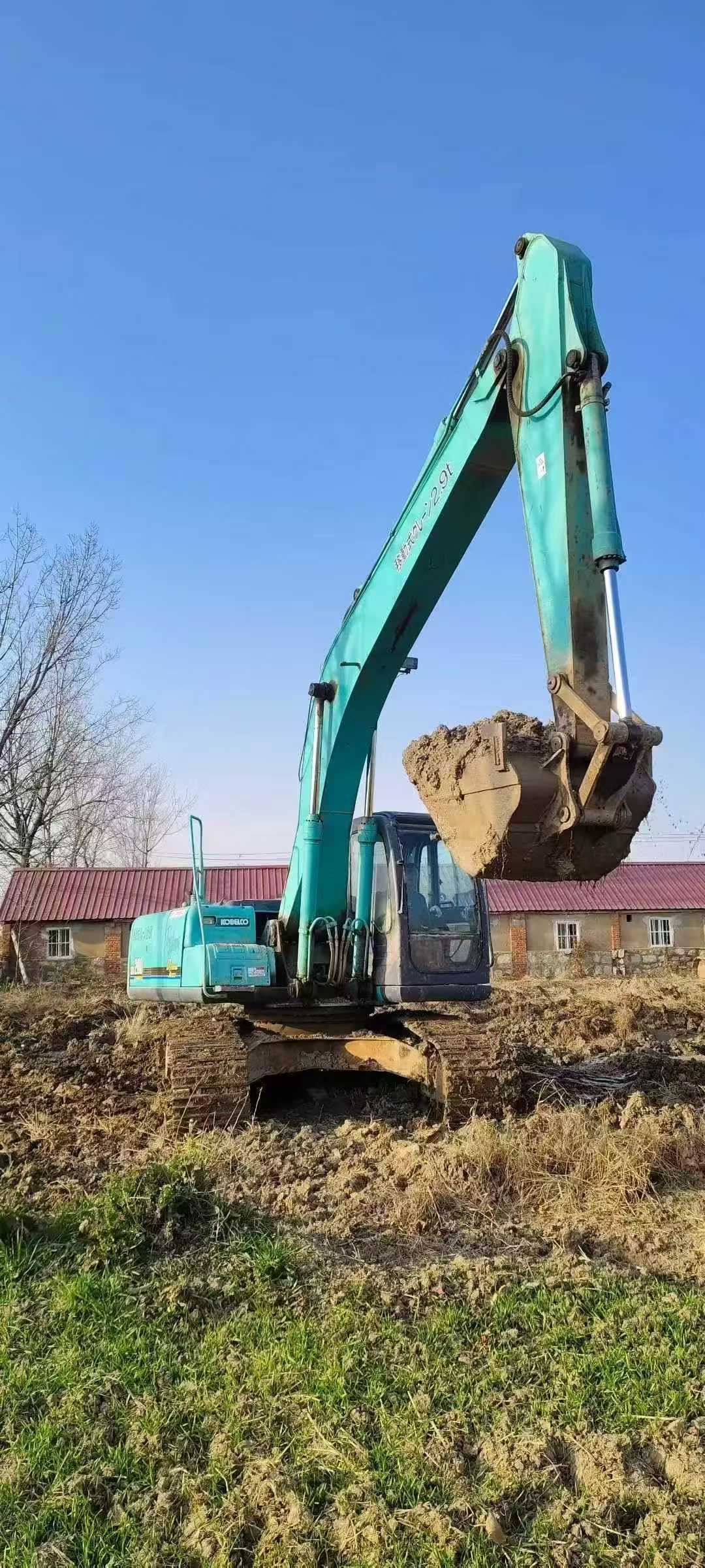 Used Kobelco SK200-10 Excavator 2016 Model / 3